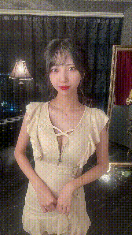 中洲 GIRLS BAR EAST（イースト） なつき