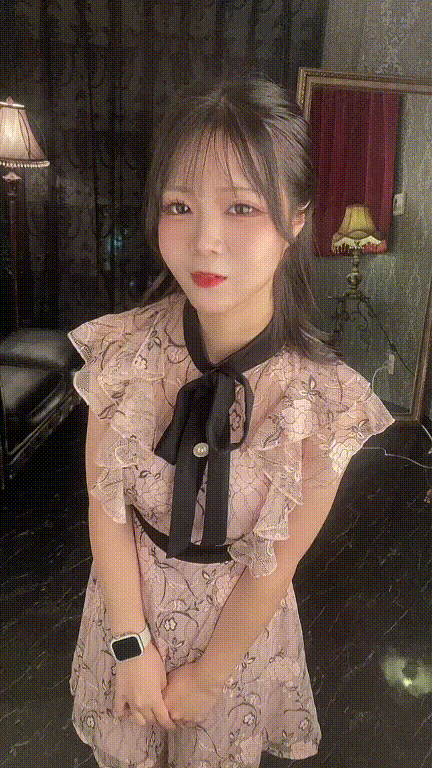 中洲 GIRLS BAR EAST（イースト） なお