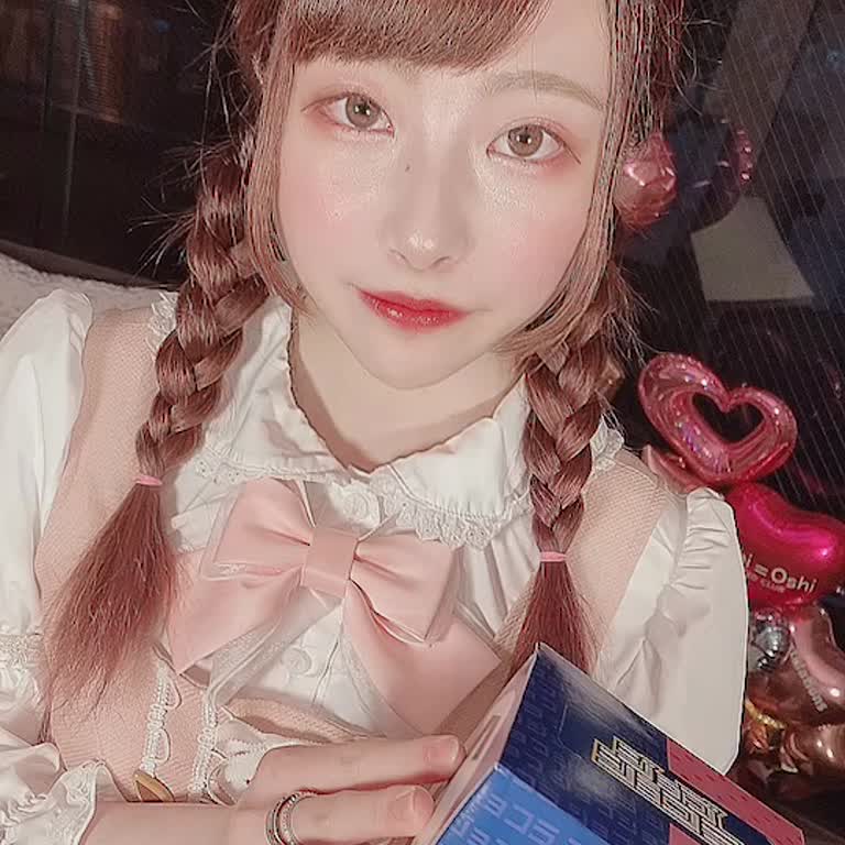 下通り 【昼夜】Oshi＝Oshi（おしおし） みるく店長