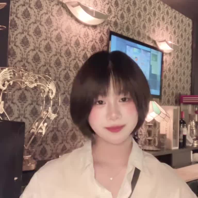 三島 三島女どれみ・カフェ 桜井ちひろ1