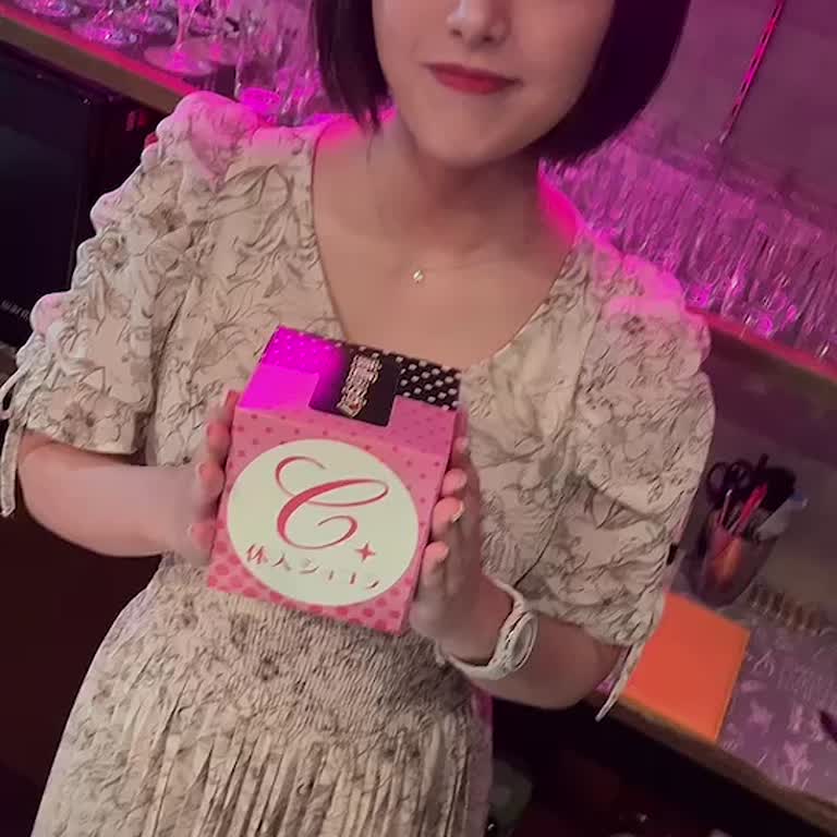 歌舞伎町 girl's snack BAR 茉莉(まつり) すず